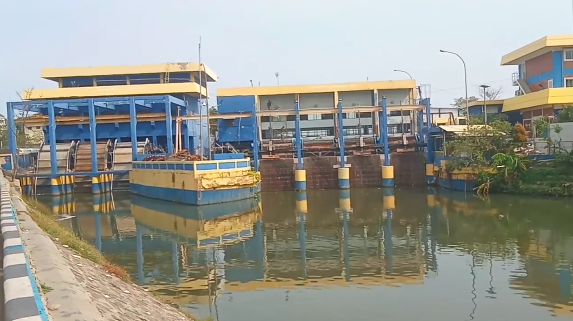 rumah pompa waduk pluit